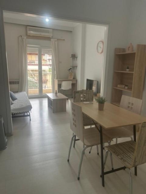 Istos 7 Center Apartment