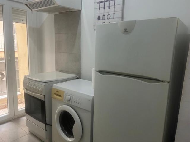 Istos 7 Center *